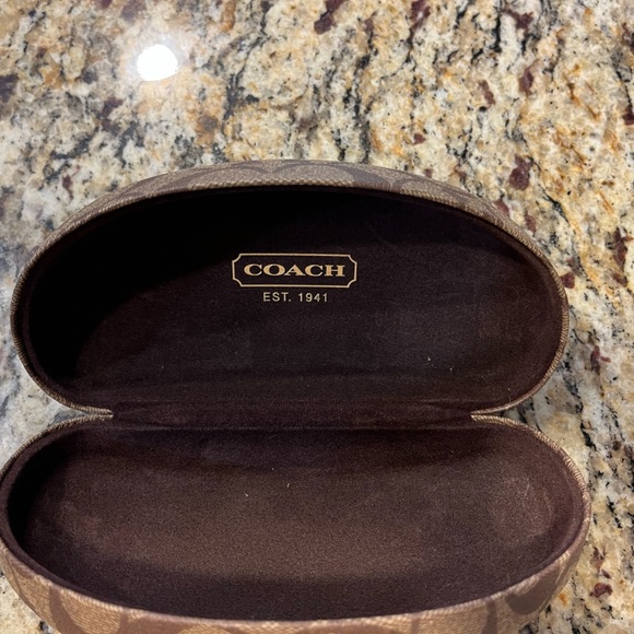 COACH Signature Monogram Hard Clamshell Sunglass Case - Picture 5 of 5